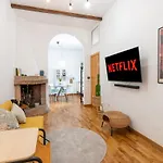 15 Min From Colosseo, And Comfy Appartamento Roma